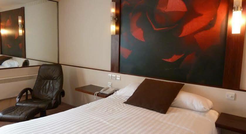 Courtyard By Marriott Glasgow Airport Hotel Paisley